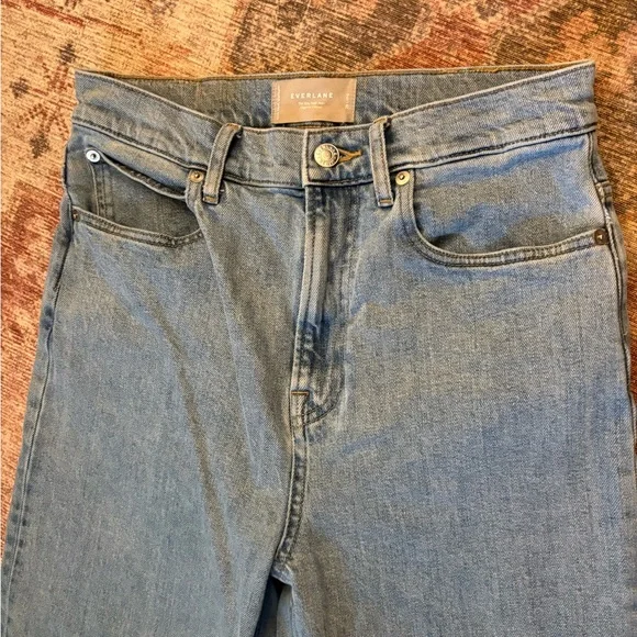 Everlane Women's Straight Leg Jeans in Light Blue - Picture 2 of 8